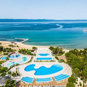 Zaton 4*, Nin Croatie