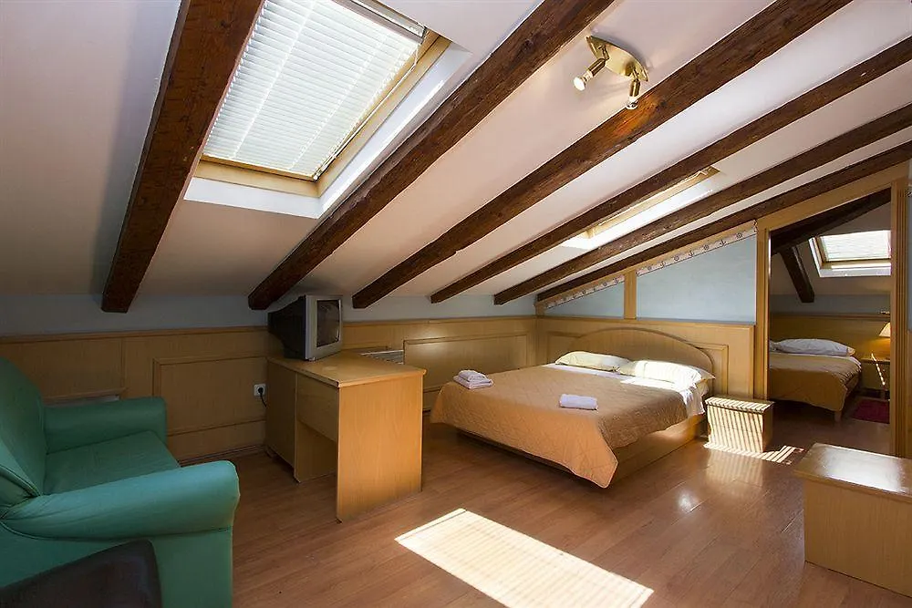 Hotel Galija Pula